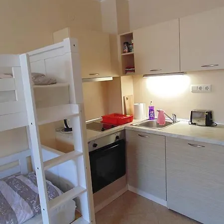 Lägenhet One Bedroom Guest Slăntjev Brjag