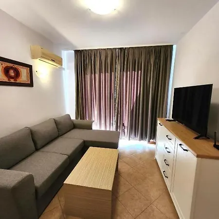 One Bedroom Guest Apartman