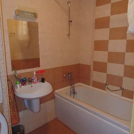 One Bedroom Guest Napospart